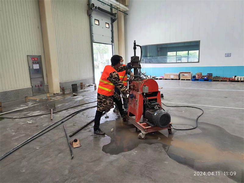 金乡厂房地面下沉塌陷注浆加固施工